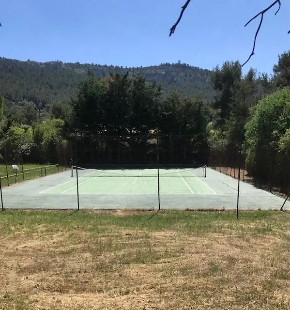 Maison 3 Chambres, Calme Absolu, Piscine, Tennis, Parking, Calanques Roquefort-la-Bedoule 0*,  France