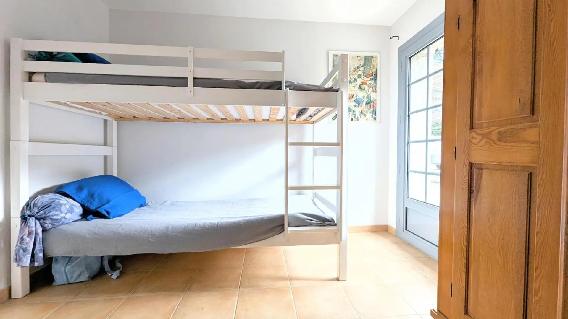 Holiday home Maison 3 Chambres, Calme Absolu, Piscine, Tennis, Parking, Calanques Roquefort-la-Bedoule